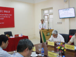 Hội thảo “Đào tạo nguồn nhân lực, phát triển khoa học công nghệ phục vụ tái cơ cấu ngành lâm nghiệp”