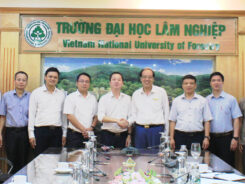 Trường Đại học Lâm nghiệp hợp tác với Trường Cao đẳng Cơ điện Hà Nội